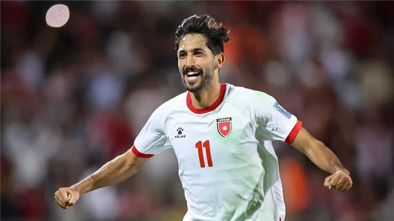 يزن النعيمات يطمئن الجماهير بعد إصابته الصادمة أمام العراق