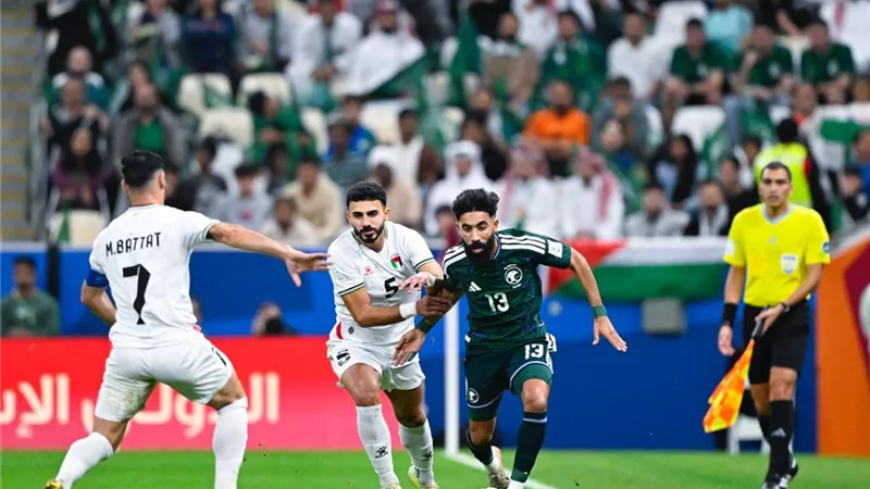 موعد مباراة السعودية والأردن في كأس العرب 2025 والقنوات الناقلة 