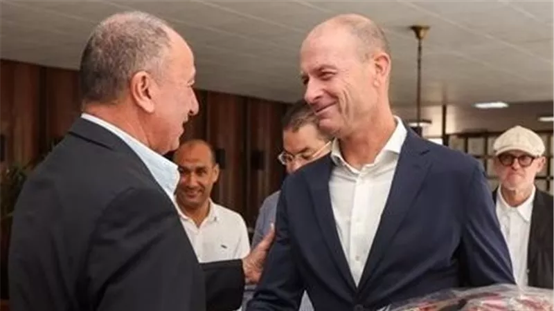 توروب يحدد للخطيب وسيد عبد الحفيظ احتياجات الأهلي خلال ميركاتو يناير