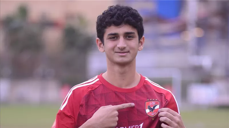 الأهلي يوافق على انتقال محمد هيثم مهاجم فريق الشباب إلى إشتوريل برايا البرتغالي