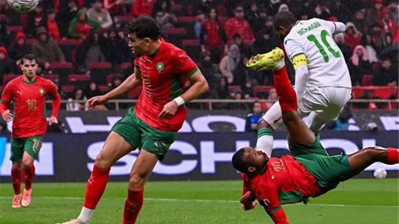 حكيمي ضد ماني.. التشكيل الرسمي لنهائي أمم أفريقيا 2025 بين المغرب والسنغال 