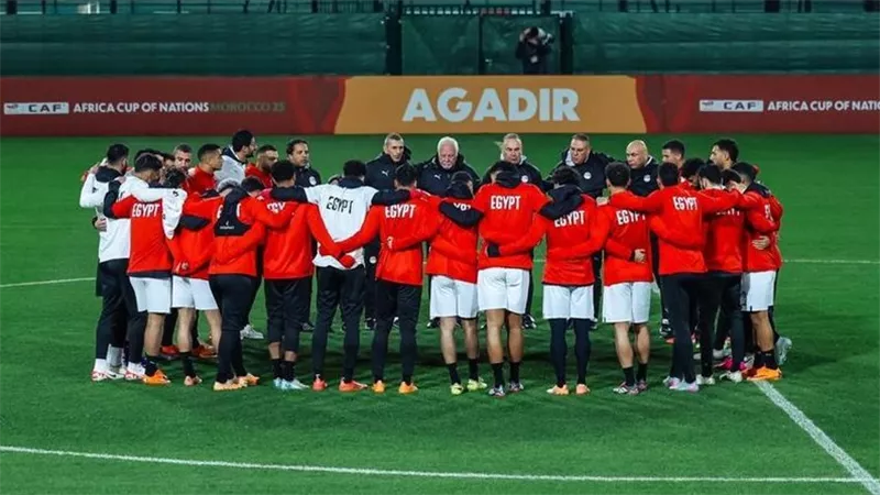 اتحاد الكرة ورابطة الأندية يساندان منتخب مصر قبل مواجهة أنجولا بأمم أفريقيا