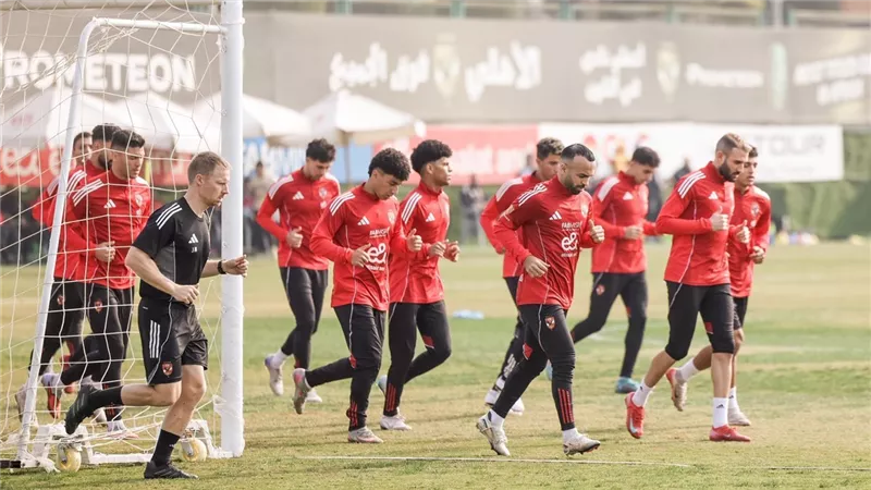 التوقف الدولي يفرض نفسه داخل الأهلي.. إجازة ودراسة صفقات