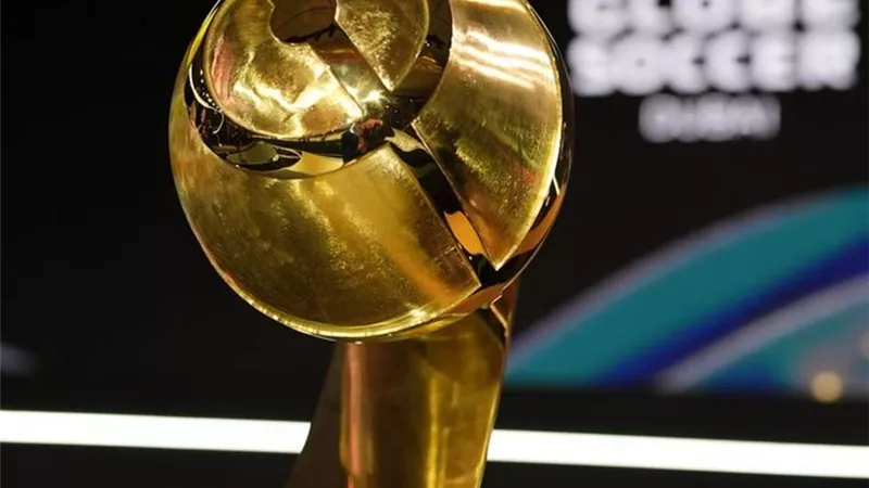 برشلونة يسيطر على جوائز الأفضل في الدوري الإسباني بحفل جلوب سوكر 2025