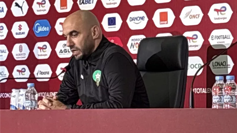 الركراكي يكشف سبب فشل المغرب في الفوز بأمم أفريقيا منذ 50 عامًا