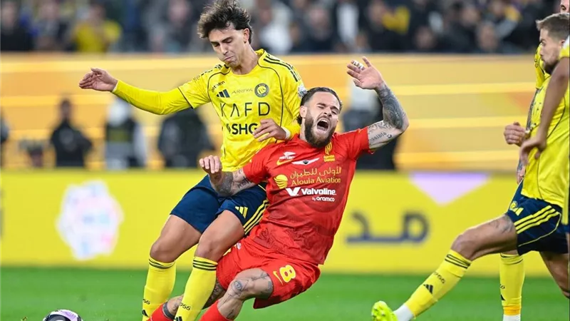 للمباراة الثالثة.. النصر يسقط في فخ القادسية ويبتعد عن صدارة الدوري السعودي