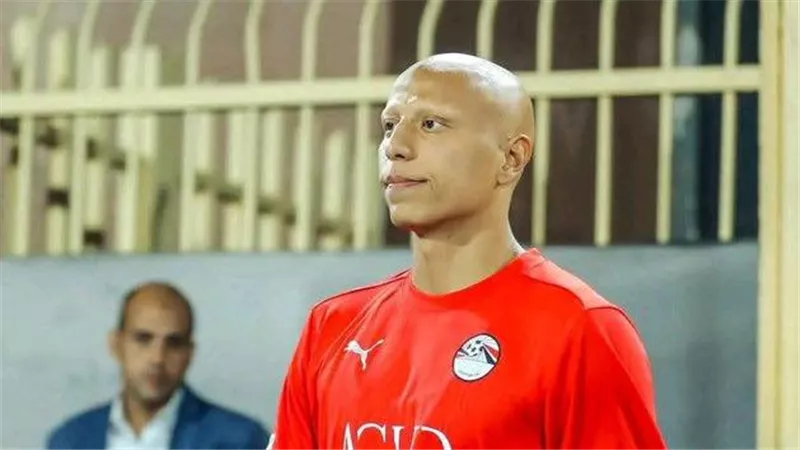 مصدر خاص لـ«أوفسايد»: عمرو الجزار يقترب من الأهلي بخطوات حاسمة