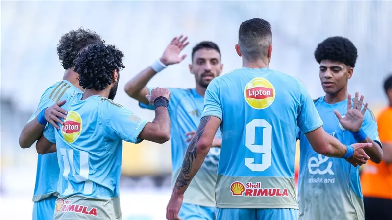 الأهلي يكتسح فاركو برباعية في موقعة كأس عاصمة مصر.. فيديو