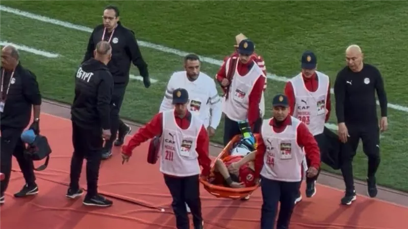 محمد حمدي يحضر مباراة مصر وكوت ديفوار بأمم إفريقيا