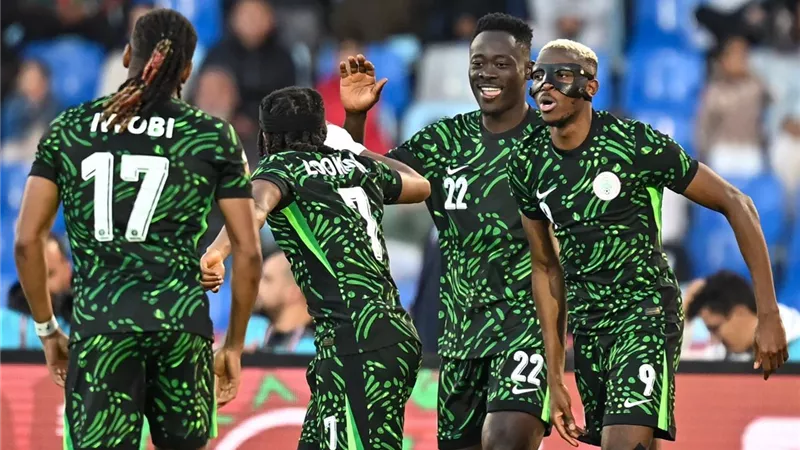 نيجيريا تطيح بالجزائر من أمم أفريقيا وتضرب موعدا مع المغرب في نصف النهائي