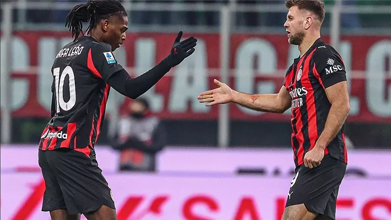 أهداف مباراة ميلان ضد بولونيا في الدوري الإيطالي 