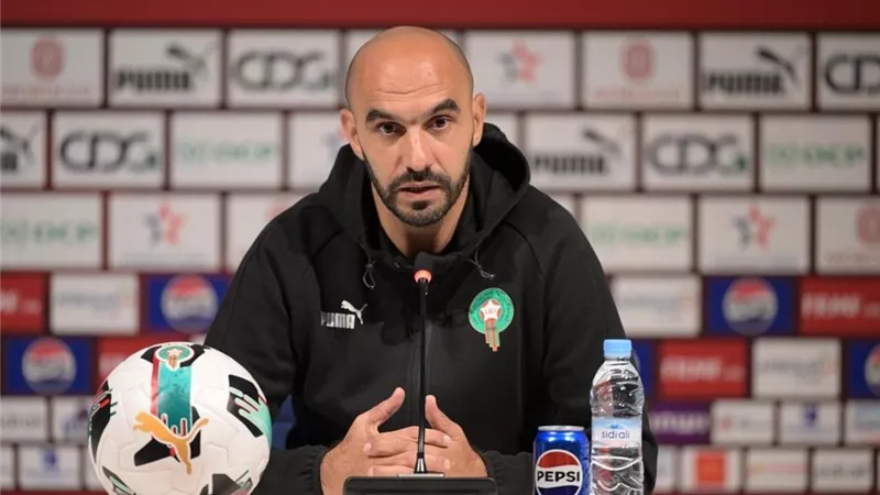 عروض سعودية لوليد الركراكي رغم بيان الاتحاد المغربي