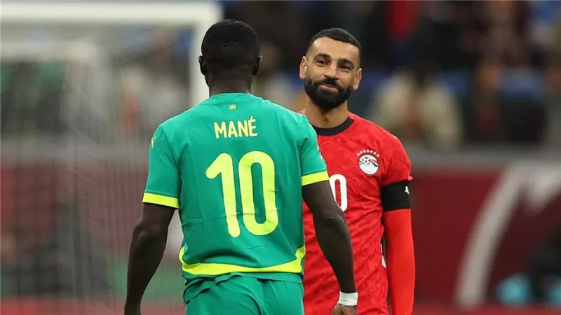 لاعب السنغال يصف مواجهة مصر بالصعبة ويشيد بقدرات الفراعنة قبل النهائي