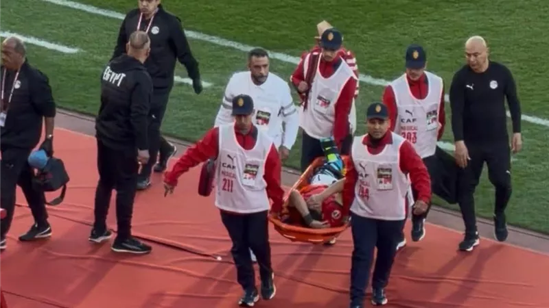مصدر لـ أفسايد.. اشتباه بإصابة محمد حمدي لاعب منتخب مصر بقطع في الرباط الصليبي 