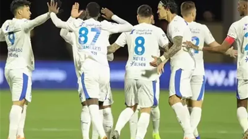 بمشاركة أحمد حجازي.. الهلال يقلب الطاولة على نيوم ويواصل التحليق بصدارة الدوري السعودي