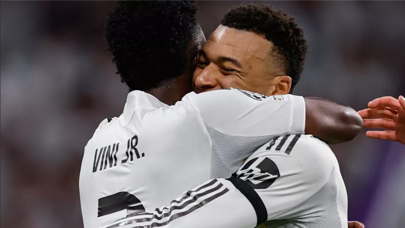 ريال مدريد يقسو على موناكو 6-1 في دوري أبطال أوروبا