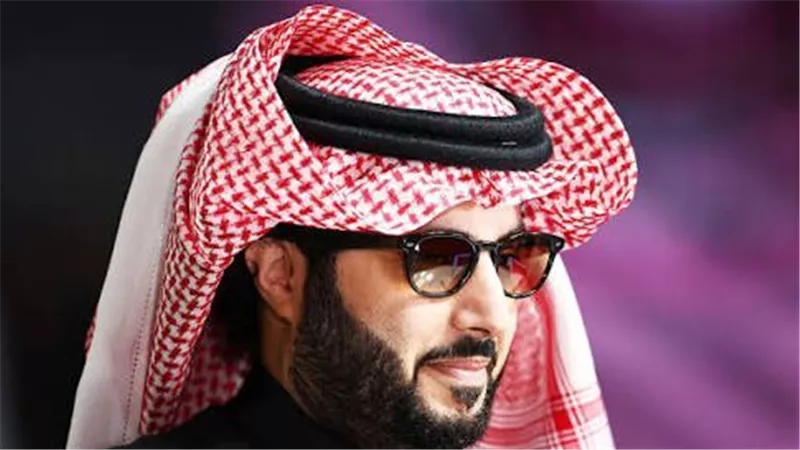 دعم تركي آل الشيخ للمنتخب الوطني يقابله سيل من رسائل حب المصريين