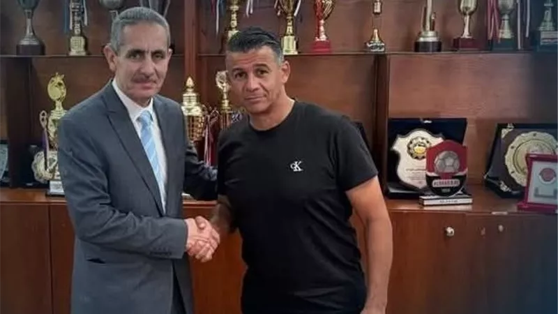 الإسماعيلي يعلن فسخ تعاقده مع الجزائري ميلود حمدي بالتراضي