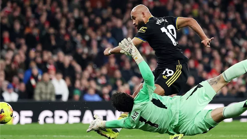 ترتيب الدوري الإنجليزي بعد فوز مانشستر يونايتد ضد آرسنال بثلاثية