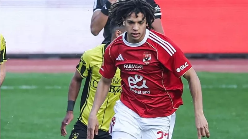 الأهلي يُعلن تفاصيل الحالة الصحية لـ مروان عثمان بعد إصابته بقطع في الوجه