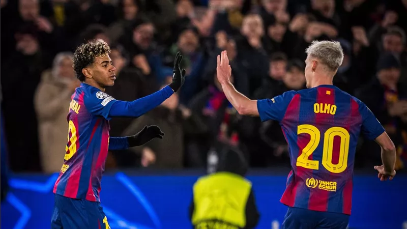 أهداف مباراة برشلونة ضد إلتشي في الدوري الإسباني (فيديو)