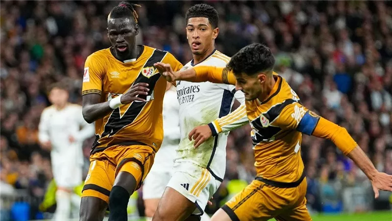 في الوقت القاتل.. ريال مدريد يفوز علي رايو فاليكانو  بموقعة الدوري الإسباني