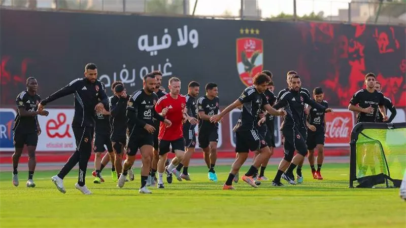 ماذا فعل الأهلي داخل فندق الإقامة بالجزائر قبل مواجهة شبيبة القبائل بدوري الأبطال؟