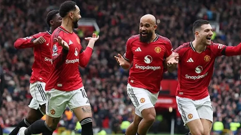 ترتيب الدوري الإنجليزي بعد فوز مانشستر يونايتد على توتنهام في الجولة 25