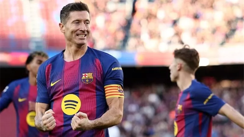 لامين يامال يقود تشكيل برشلونة أمام أتليتكو مدريد في نصف نهائي كأس ملك إسبانيا