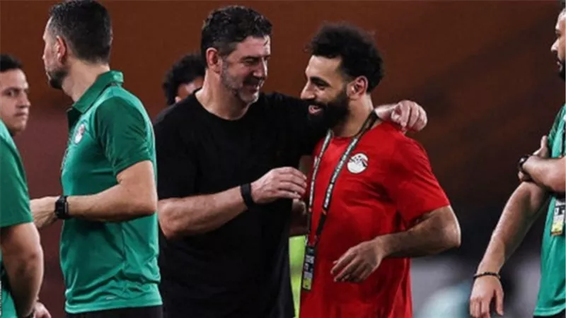 نادي الوصل الإماراتي يتعاقد مع المدير الفني السابق لمنتخب مصر