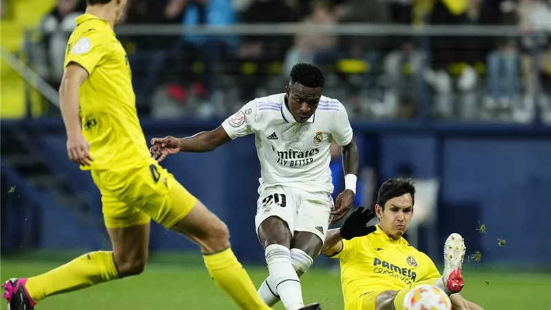 موعد مباراة ريال مدريد وفياريال في الدوري الإسباني والقنوات الناقلة