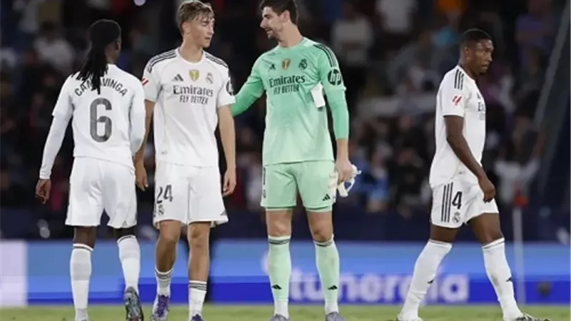 يويفا يعلن حكم مباراة بنفيكا وريال مدريد في ذهاب الملحق المؤهل لدور الـ16بدوري الأبطال