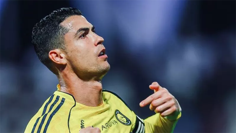 أول تعليق من رونالدو بعد عودته للمشاركة مع النصر السعودي.. ماذا قال؟