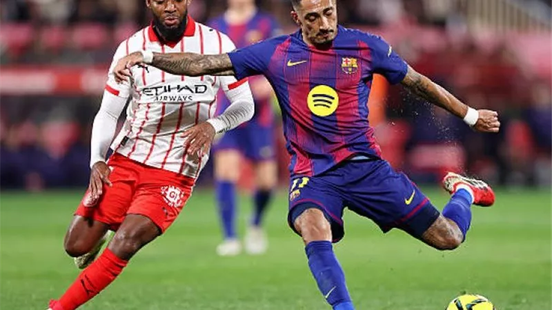 رافينيا يهاجم التحكيم بعد خسارة برشلونة أمام جيرونا في الدوري الإسباني