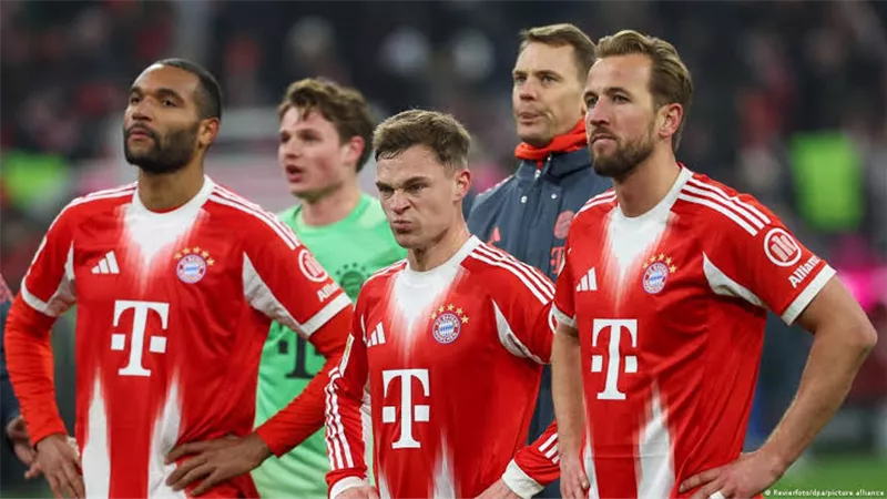بثلاثية.. بايرن ميونيخ يفوز على فرانكفورت في الدوري الألماني