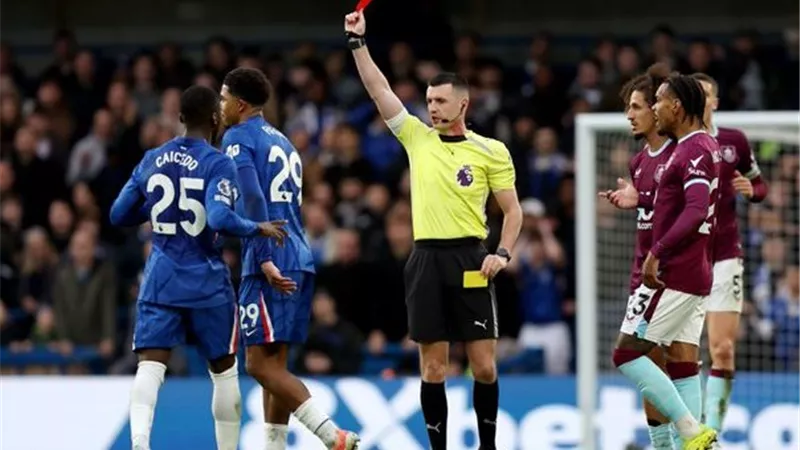 أهداف مباراة تشيلسي ضد إيفرتون في الدوري الإنجليزي 
