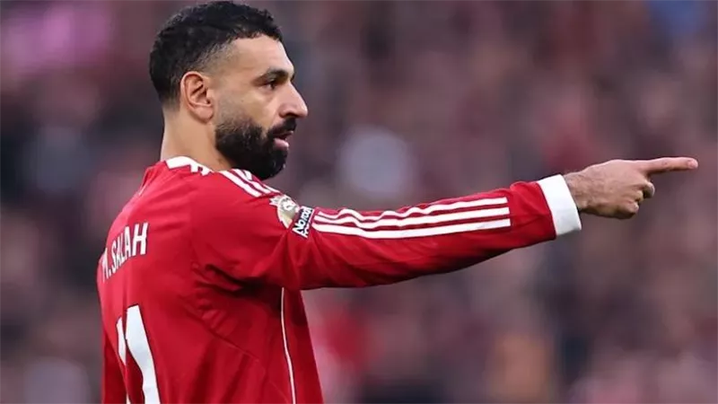 سلوت يعلن تشكيل ليفربول أمام جالطة سراي.. موقف محمد صلاح 