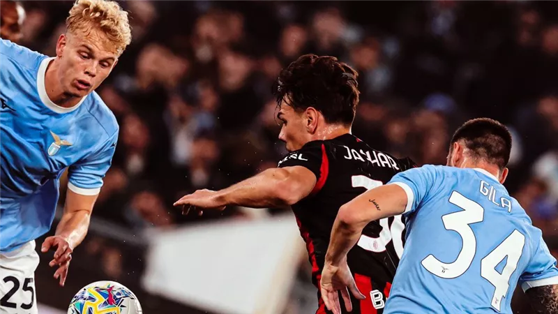 لاتسيو يفوز على ميلان بنتيجة 1-0 فى الدورى الإيطالى 
