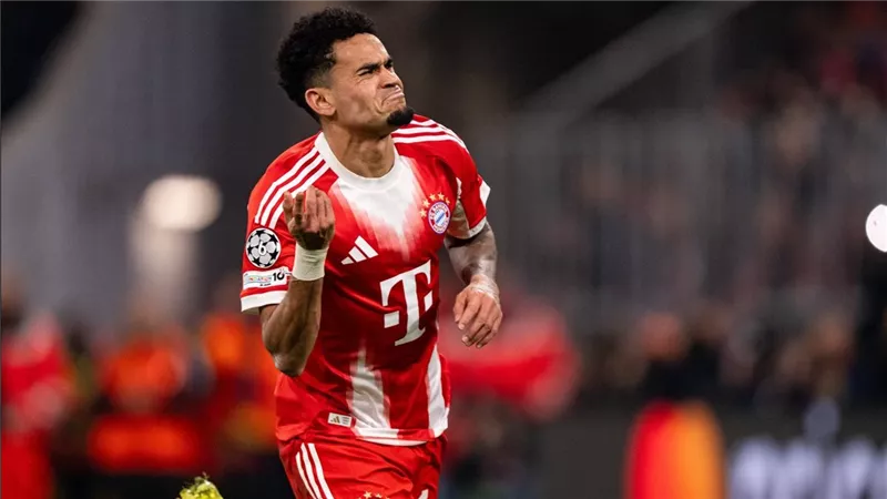 بايرن ميونخ يسحق أتالانتا ذهابا وإيابا 10-2 ويتأهل لربع نهائي دوري أبطال أوروبا 