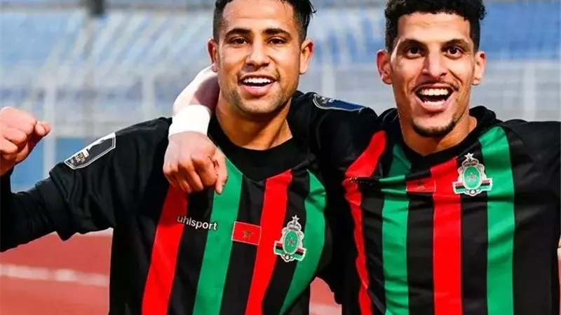الصحف المغربية تحتفي بتأهل الجيش الملكي على حساب بيراميدز