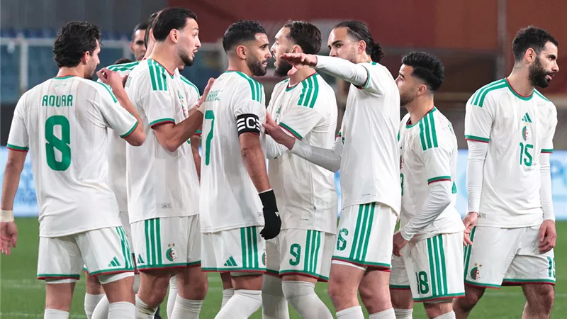 التشكيل الرسمي لمباراة الجزائر أمام أوروجواي استعدادا لكأس العالم