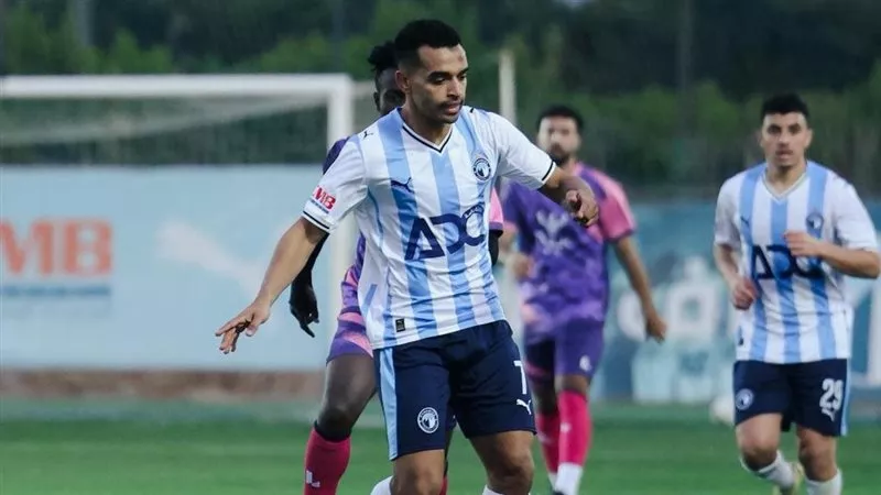 كيف يلعب بيراميدز أمام سيراميكا كليوباترا اليوم في الدوري الممتاز؟