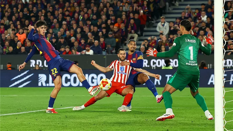 أهداف مباراة برشلونة ضد أتلتيكو مدريد  في الدوري الإسباني 