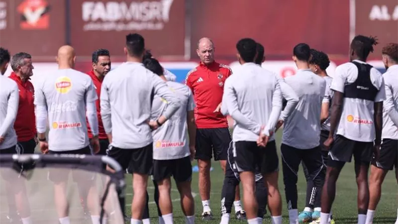 تعرف على برنامج الأهلي استعدادًا لمواجهة بيراميدز في دوري نايل