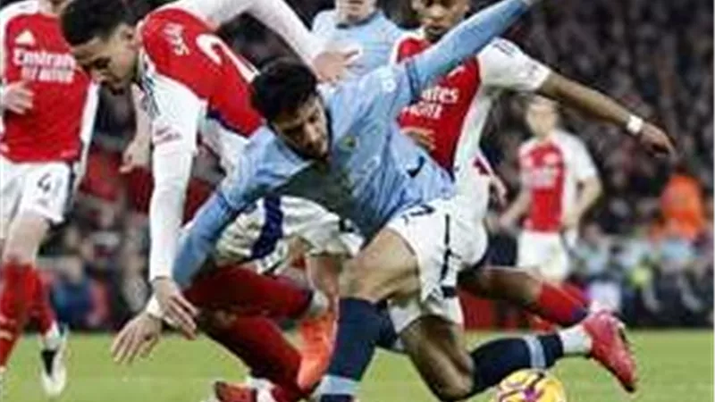 صراع ناري على لقب الدوري الإنجليزي.. جدول مباريات مانشستر سيتي وأرسنال حتى نهاية الموسم