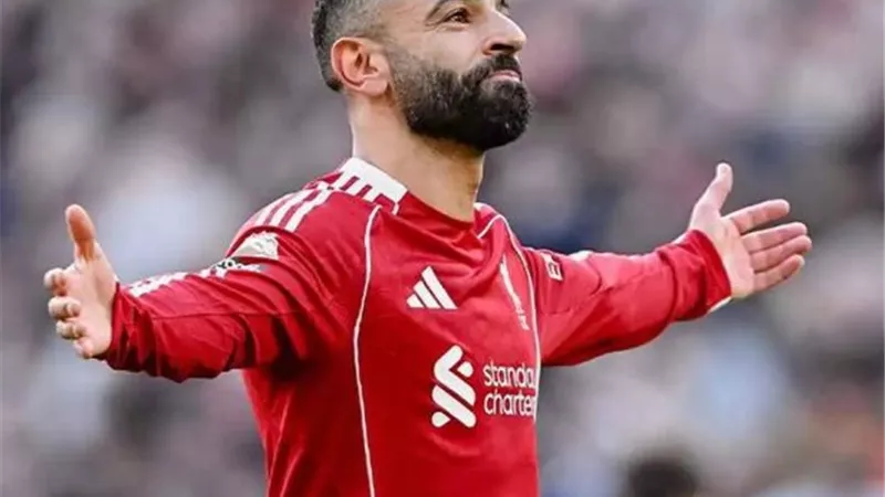 صلاح يودع ليفربول.. 7 مباريات تفصل النجم المصري عن نهاية رحلته الأسطورية
