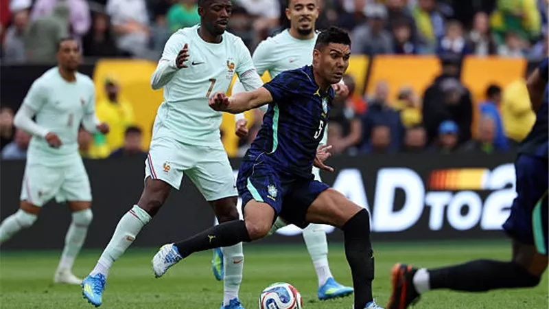 بالفيديو.. فرنسا تفوز على البرازيل وديا استعدادا لبطولة كأس العالم