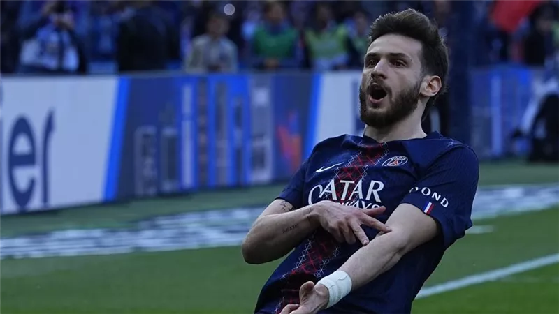 باريس سان جيرمان يفوزعلى نانت بنتيجة 3-0 فى الدورى الفرنسى 