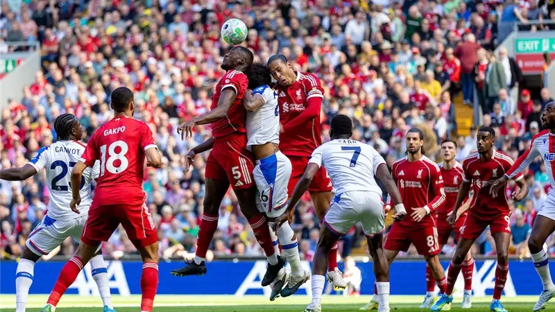 أهداف مباراة مانشستر يونايتد ضد ليفربول في الدوري الإنجليزي.. 