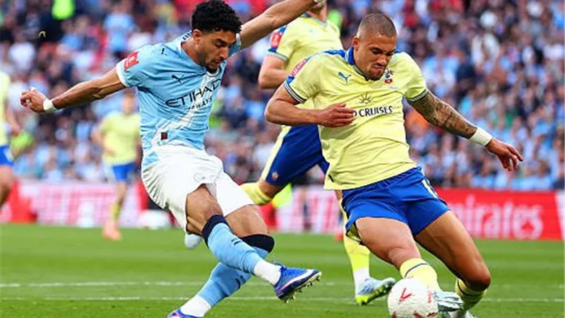 مرموش يحلم بالثنائية.. موعد نهائي كأس الاتحاد الإنجليزي بين مانشستر سيتي وتشيلسي